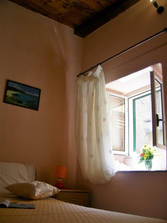 Apartamento Astoria Tropea Centro Storico Exterior foto